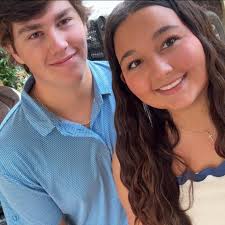 I am absolutely devastated. This platy that I have had for maybe almost two  years died. I had a platy die last week and I am so confused because they  all look