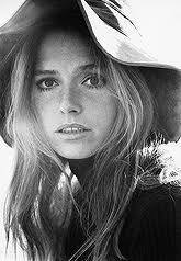 Eva Renzi pictures and photos