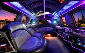 Le choix de votre voiture de mariage reflète votre. Limo Location Limousine Louer Une Voiture De Luxe Au Meilleur Prix Voitures De Luxe Location Limousine Limousine