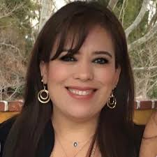 Esperanza Lemus (@Espi_MLem)