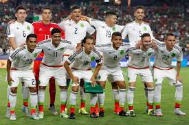 The player had to leave the training camp to talk to his wife. Hector Herrera Esposa Familia Altura Peso Medidas Bio