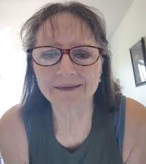 How to prevent cooking grease from splattering in an RV?