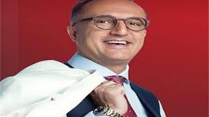 أمّا كوزاي الذي خطب يلدز و ذهب لإسطنبول لإتمام دراسته وقع في غرام امرأة اخرى هناك و تزوجها و انجب منها 3 بنات. Ø§Ù„Ø¨ÙˆØ§Ø¨Ø© Ù†ÙŠÙˆØ² Ø¨Ø§Ù„ÙÙŠØ¯ÙŠÙˆ Ø·Ø¨ÙŠØ¨ Ø´Ø±ÙŠÙ Ù…Ø¯ÙƒÙˆØ± ÙŠÙƒØ´Ù ØªØ·ÙˆØ±Ø§Øª Ø­Ø§Ù„ØªÙ‡ Ø§Ù„ØµØ­ÙŠØ©