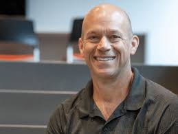 Advent International Appoints Former EY Global Chairman and CEO Carmine Di  Sibio as Operating Partner — Advent International