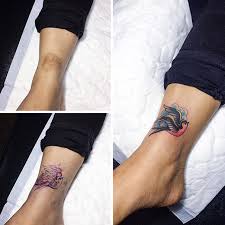 This page is meant for those that are searching for a good design to cover old and ugly tattoos or. 211 Amazing Tattoos That Turn Scars Into Works Of Art Bored Panda
