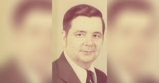 Earl Nicholson's Instagram, Twitter & Facebook