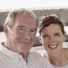 Who is Rashida Jones' partner and baby daddy Ezra Koenig? The lead singer  of Vampire Weekend began dating Quincy Jones' daughter in 2016 and also has  a son with the Parks &