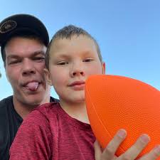 Any DIY projects for clearing pantry shelf space?