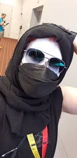 I'm already almost out of my ribbons?? I underestimated how powerful Ribbon  Game was gonna be this year. Last call for Bones Fandom ribbons 🤯.