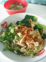 Entdecke rezepte, einrichtungsideen, stilinterpretationen und andere ideen zum ausprobieren. Mie Ayam Cha Cha Jakarta Restaurant Reviews Photos Phone Number Tripadvisor