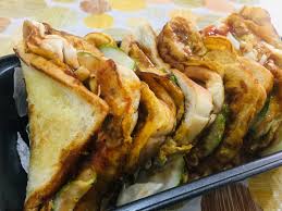 Canai nipis roti dan sapu dengan mentega. Resepi Inti Roti John Quotes About Q