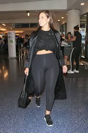 How To Wear Leggings The Chic Way In 2021 Who What Wear