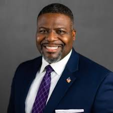 Christopher Brisbane Sr.