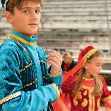 Azərbaycan ɑːzæɾbɑjˈd͡ʒɑn), officially the republic of azerbaijan, is a country located at the crossroads of eastern europe and western asia. In Focus Azerbaijan A Living Example Of Unity In Diversity
