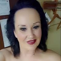 Mary Raska's Instagram, Twitter & Facebook