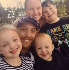 Hi im looking for a dog walker to walk my dalmatian,she isnt a fan of other  dogs so will need to be the only dog walked,will be every other day many  thanks