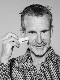 Schauspieler Ulrich Matthes im Interview ohne Worte