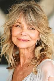 65 Stunning Medium-Length Hairstyles for Women Over 60