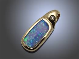 Terra opalis bietet eine unendliche schmuckvielfalt für alle, die in sachen accessoires das besondere mögen. Edelopal Australische Opale Opal Schmuckhaus