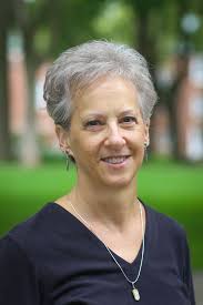 Deb Detwiler's Instagram, Twitter & Facebook