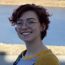 Emma Cunningham's Instagram, Twitter & Facebook