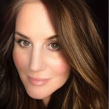 Lori Neuhardt's Instagram, Twitter & Facebook