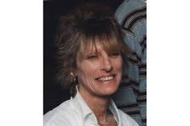 Donna Trondson's Instagram, Twitter & Facebook