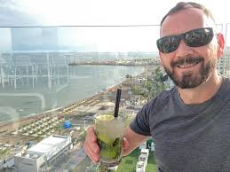 Whoever recommended Barracuda Rooftop Bar as a good place to visit for a  drink and a view was spot on! Great mojito and fabulous views.