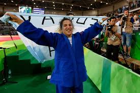 Paula pareto es una leyenda del deporte argentino y así fue reconocida este sábado por la delegación argentina que la esperaba en la villa olímpica tras no poder acceder a una medalla en la prueba de judo hasta 48 kilos. Paula Pareto La Deportista Que Se Convirtio En Leyenda Dorada Tiempo Argentino