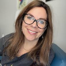 Lydia Pyle's Instagram, Twitter & Facebook