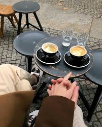 Eu Realmente Nao Existo Sem Cafe Na Mrl Coffee Shop Aesthetic Coffee Date Coffee And Books