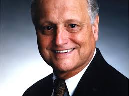 An Evening with Robert Hager