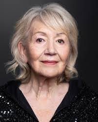 Tina Gray's Instagram, Twitter & Facebook