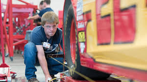 To help students and recent graduates, nascar technical institute may provide services to students like those listed below Nascar Training Program Nascar Technical Institute