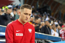 Born in ząbkowice śląskie, piotr zieliński has also played in serie a for empoli and in coppa italia for udinese. Napoli Wycenilo Piotra Zielinskiego Promocyjna Cena Za Reprezentanta Polski Krotka Pilka