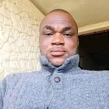 It's my Brothers Birthday Richard Arnold C/O 77 Oral Kenny Davis Please  help me wish him HBD My twin for 18 Days Love ❤️ U