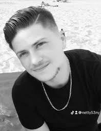 Christmas 12-23 freeman in the red sweat shirt with his sister and brothers  not knowing in 5 months he would be gone 😭😭😭😭😭