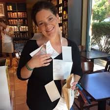 Erin Cerio (@erincerio)