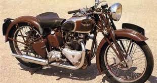 Louder And Funnier Vintage Motorcycles Vintage Motorcycles Motorcycle Classic Triumph Motorcycles