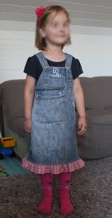 Feature is beautiful, feature is visual. Upcycling Alte Jeans Wird Madchenkleid Kreative Auszeit