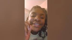 hey you guys it's me aiyonah I am eating beef noodles