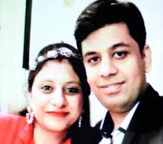 Parking attendant runs over pregnant woman in Noida