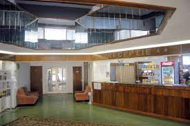 Hotel safir cap aurora se afla in centrul statiunii, la 30m de plaja. Hotel Safir Din Cap Aurora Romania0 Oferte Disponibile