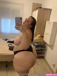 luciiamiass  queenmaison Nude Leaked OnlyFans Photo 46 - Fapello