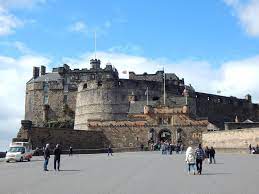Maybe you would like to learn more about one of these? Edinburgh Castle Die Beruhmteste Schottische Burg