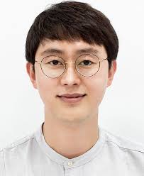 Voxel‐wise UV parameterization and view‐dependent texture synthesis for  immersive rendering of truncated signed distance fie