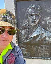 The Biggerstaff family and the Log Church Written by Vox Urbis (Writer's  pen name when he wrote) aka Bryant "B.C." Biggerstaff B.C. Biggerstaff was  Secretary and Executive Director of the Kansas City