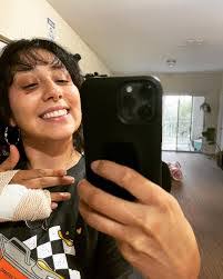 Jennifer Pichardo's Instagram, Twitter & Facebook