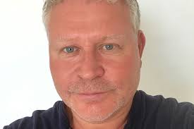 Neuro-Linguistic Programming (NLP)