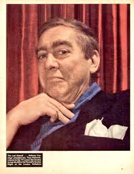 TV📺15/11/64 ITV 6.35:About Religion 7.5:Voice of Melody 7.25:The Saint  8.25:Val Parnell's Sunday Night at the London Palladium 9.25:News  9.35:Armchair Theatre